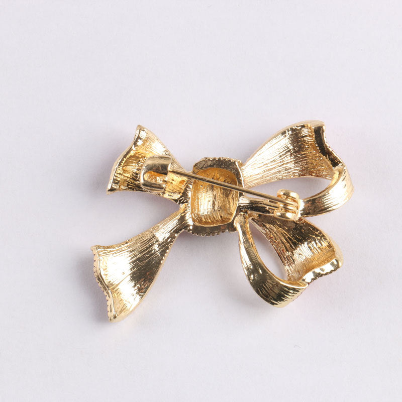 Chic Pink Bow Brooch with Rhinestones Image 1