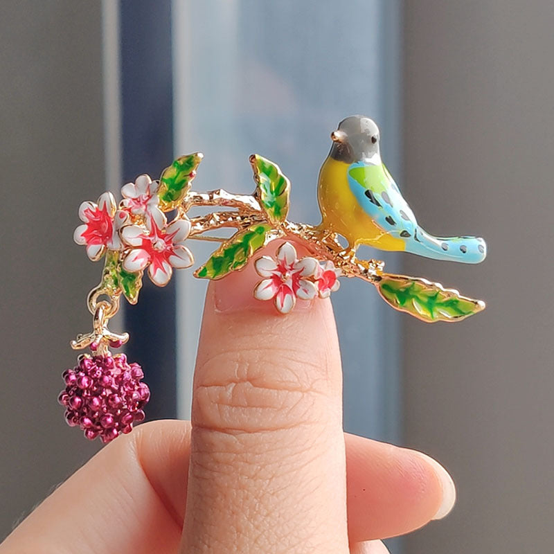 Stylish Raspberry Bird Alloy Brooch Image 1