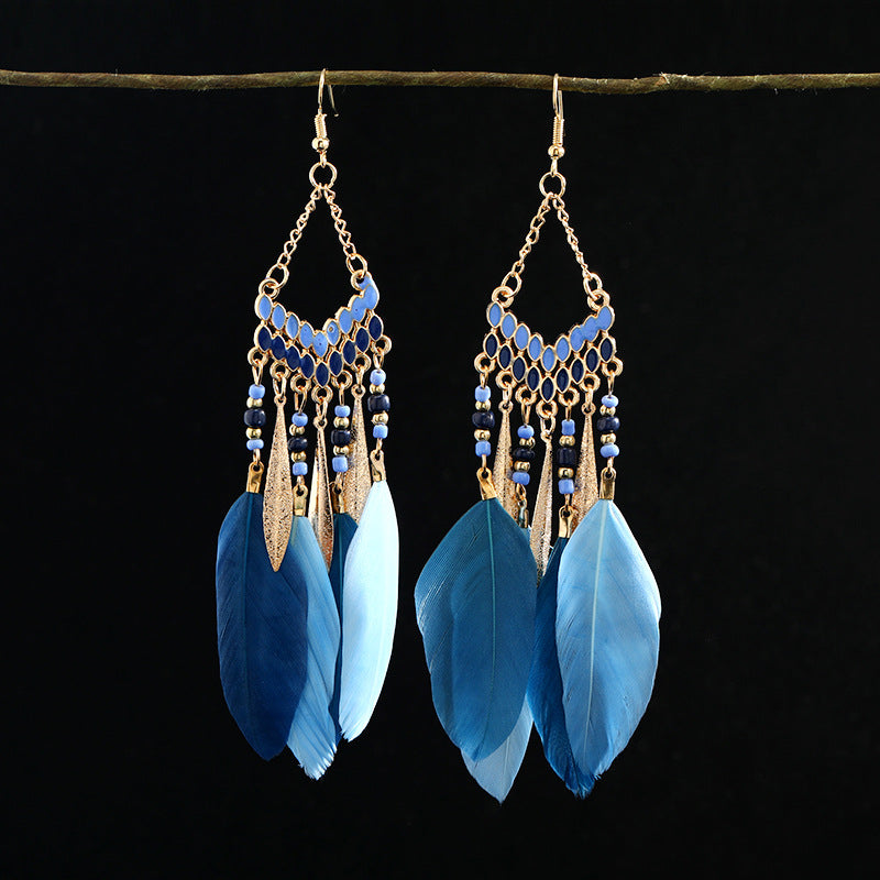 Vintage style feather earrings for women