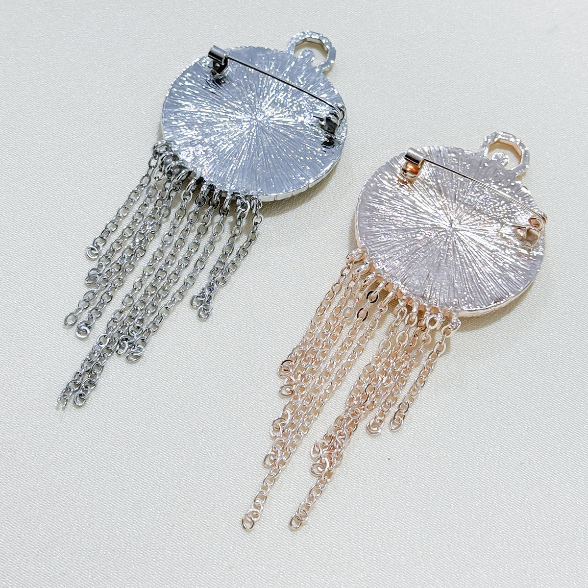 Trendy tassel clock brooch with rhinestones