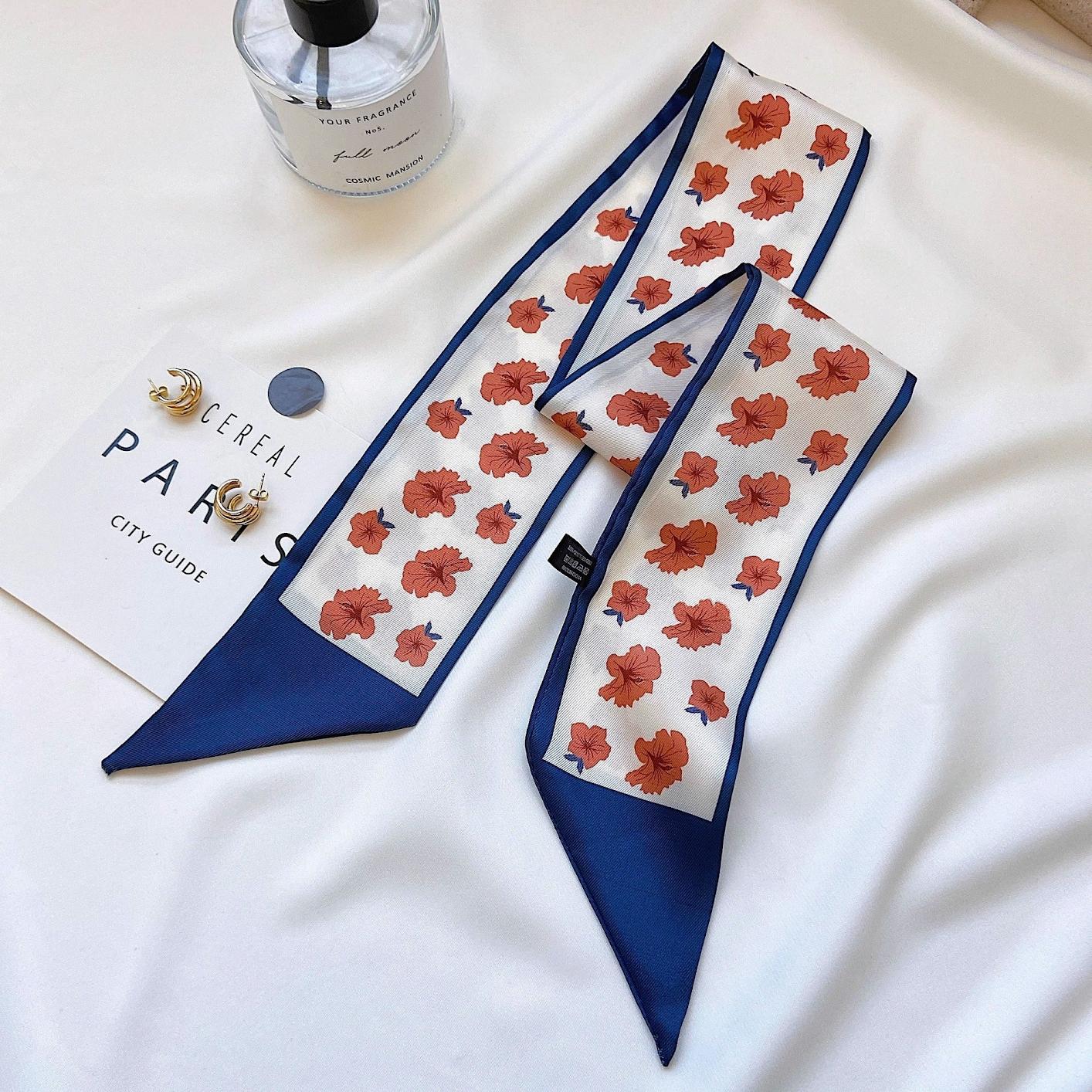 Chic geometric patterned hair scarf