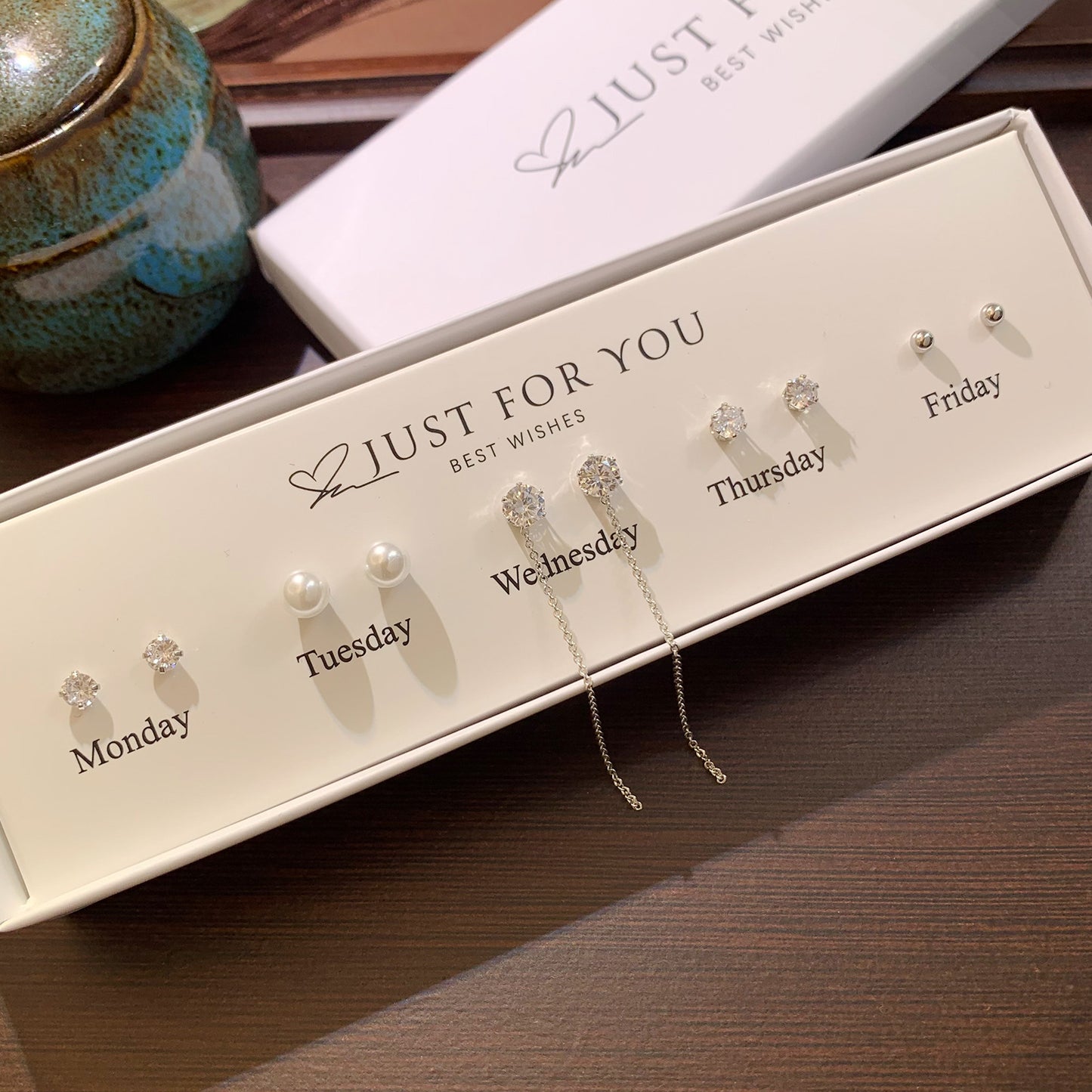 S925 silver circle stud earrings image 1