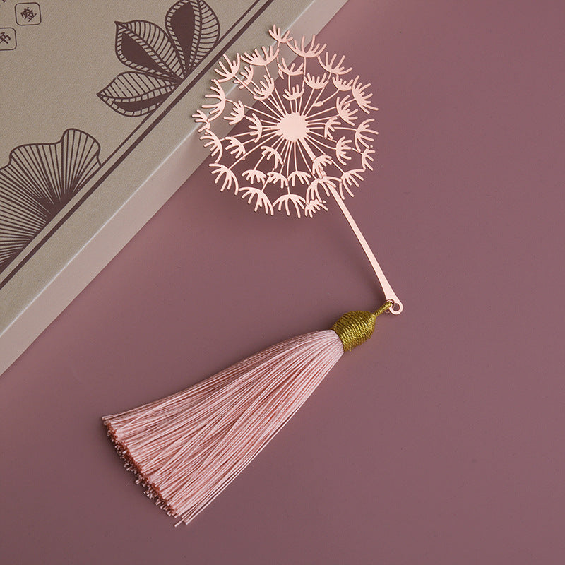 Durable metal bookmark in a gift box setting