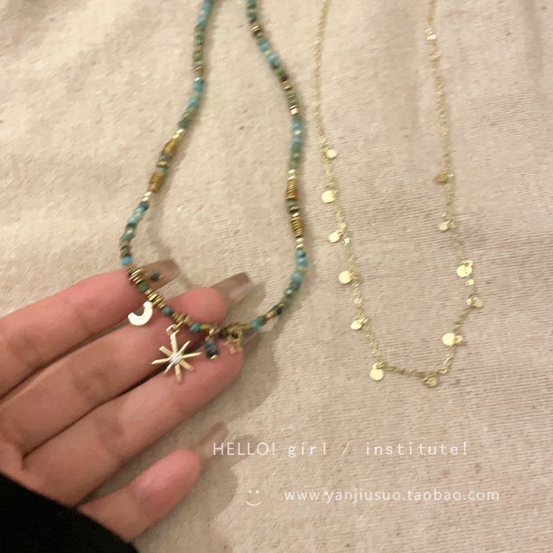 Stylish layered vintage necklace with geometric design