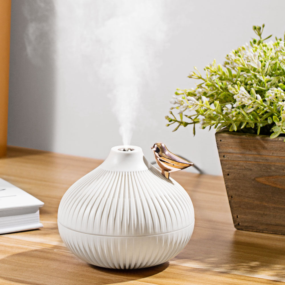 USB onion humidifier in a modern room