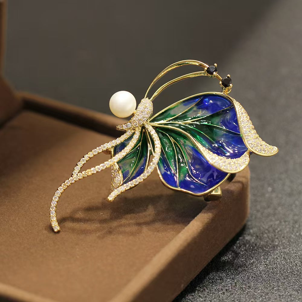 Elegant Butterfly Brooch Image 9 - Colorful Options