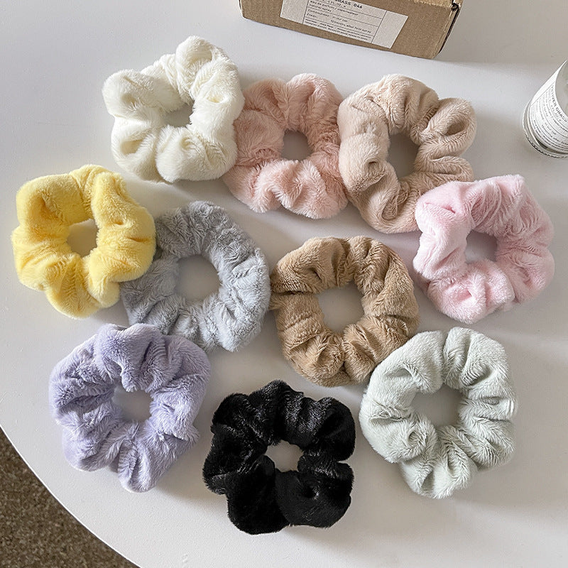 Soft and stretchy headband for children wearing black