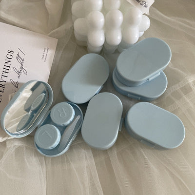 Compact contact lens case with mirror - easy to use