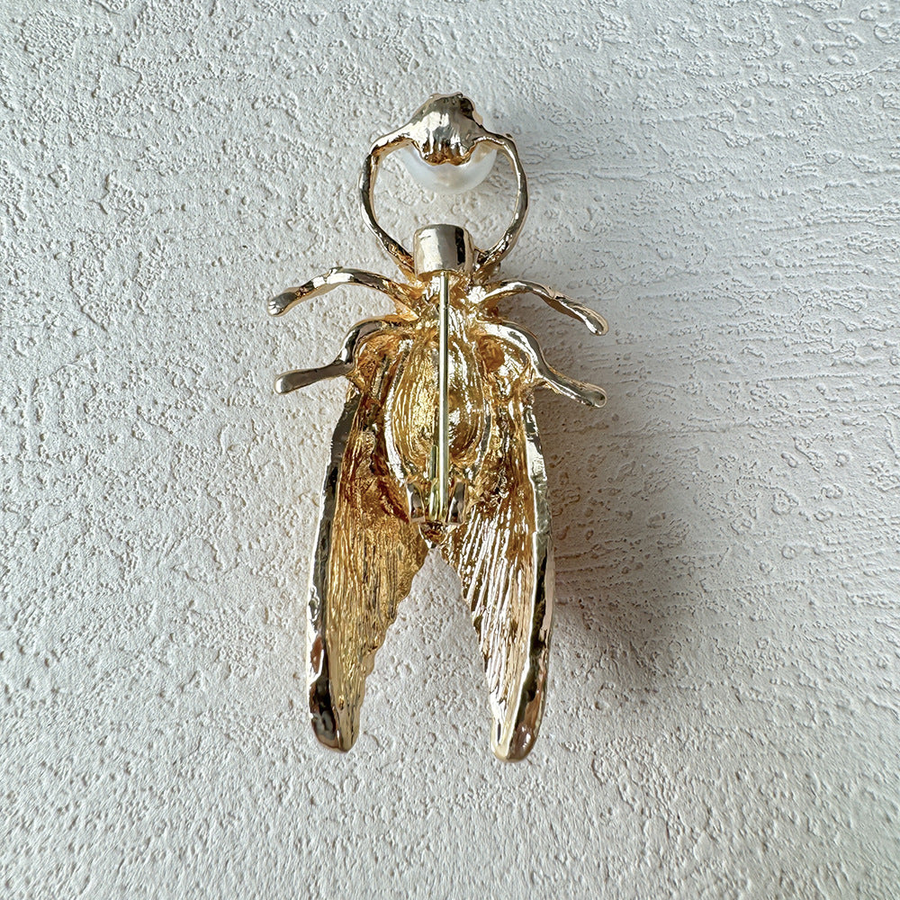 Handmade insect lapel pin cicada brooch