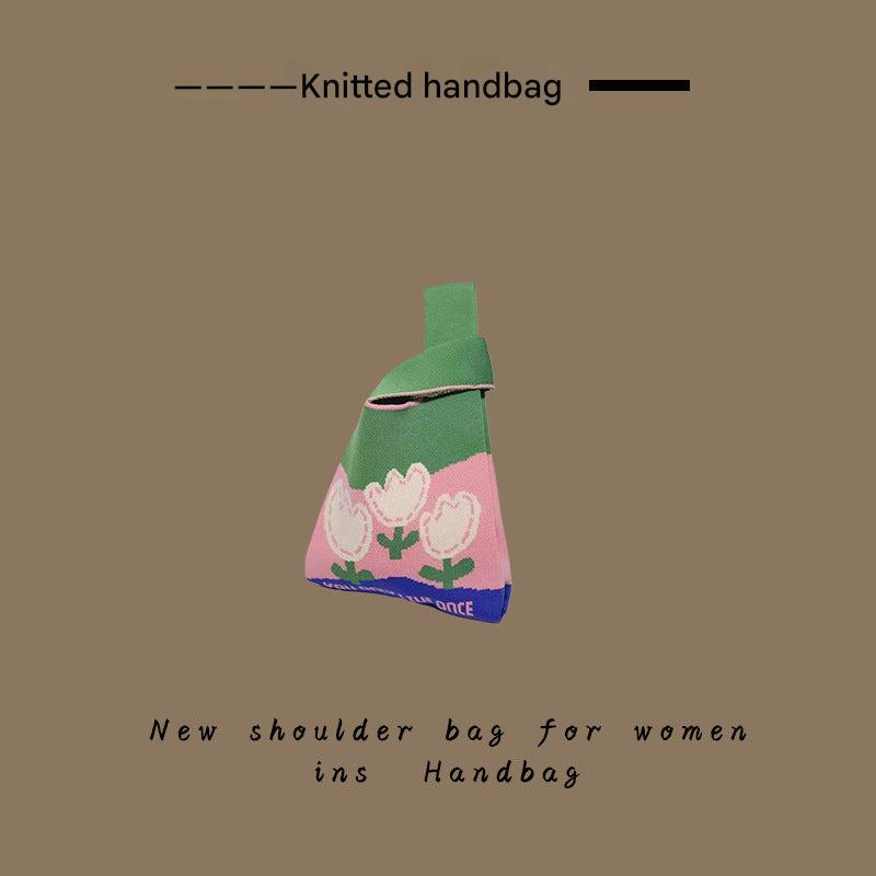 Knitted Tote Bag in Use
