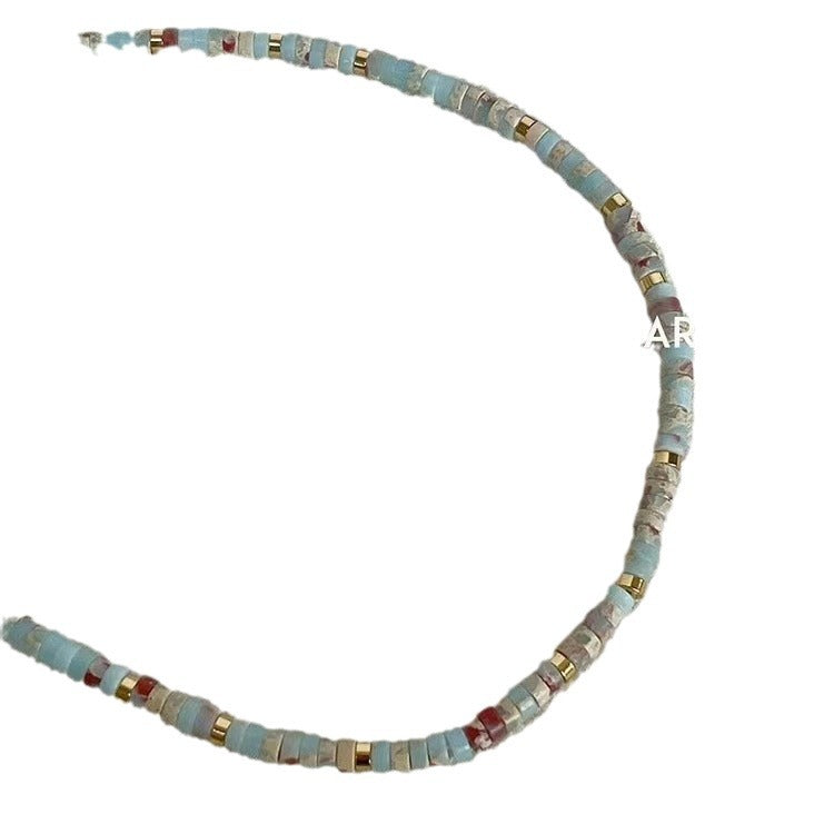 Fashionable necklace featuring unique stone design