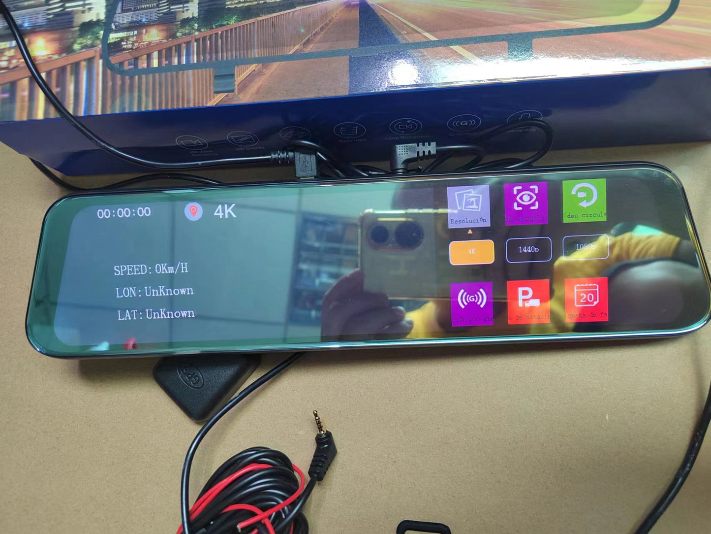 12 inch 4K streaming dash cam front view