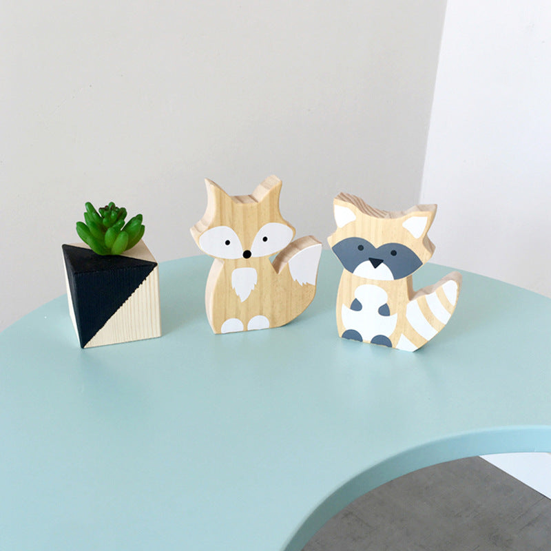 Wooden fox child room decor image 3