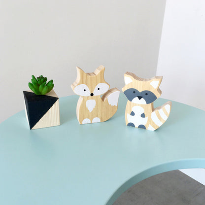 Wooden fox child room decor image 3