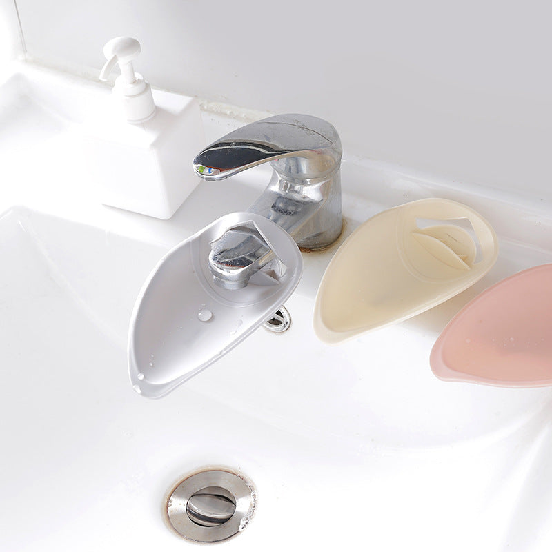Splash-free design of faucet extender - image 5