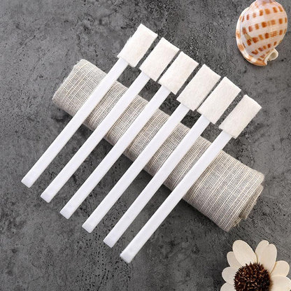 Disposable toilet gap brush set image 3