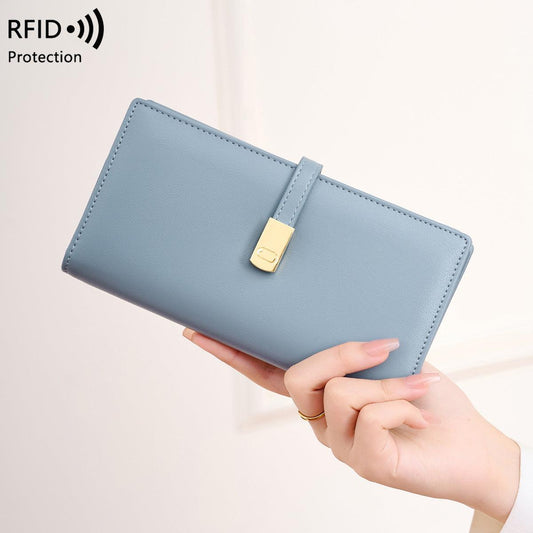 RFID-blocking women's wallet in pink