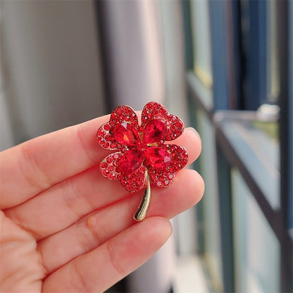 Clover Design Brooch - Image 2