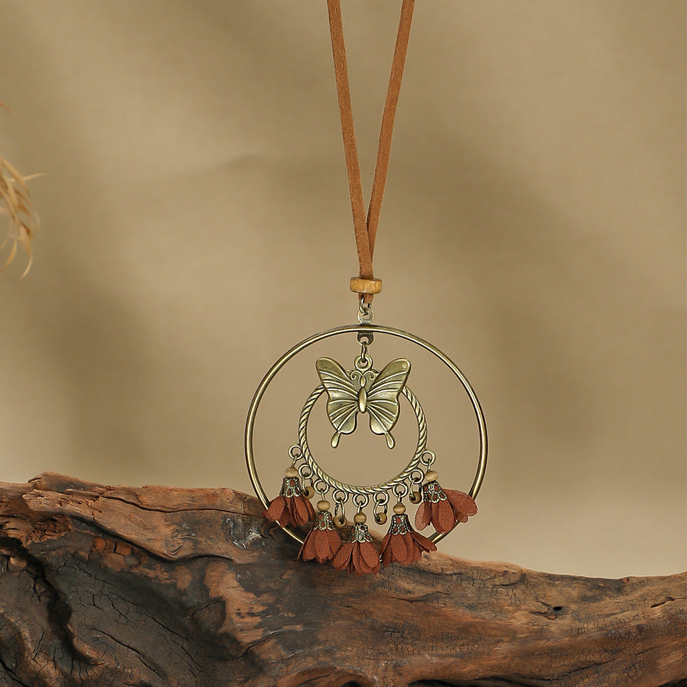 Close-up of floral pendant design image 2