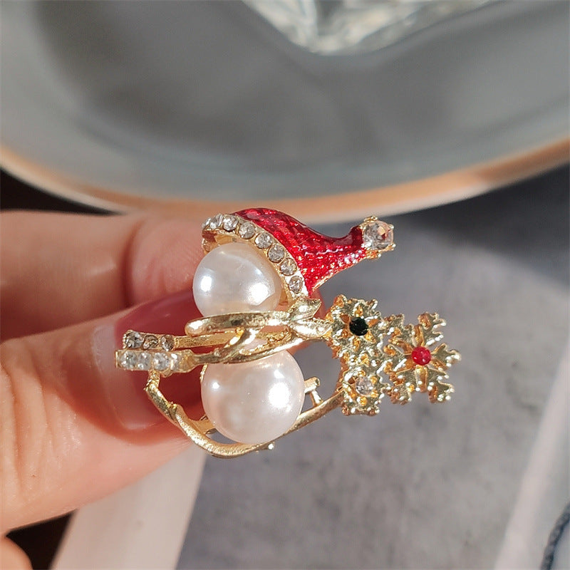 Cute Christmas Pearl Snowman Brooch Front View
