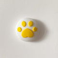 White background with yellow claws (No. 12)