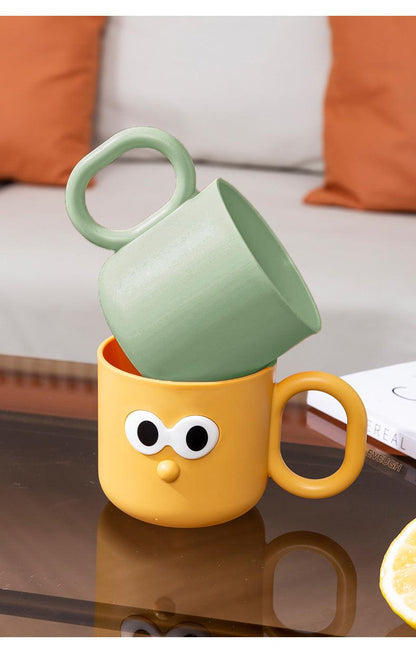 Cute Cartoon Toothbrush Cup in Yellow