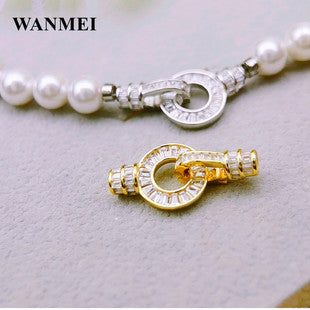 Elegant pearl silver bracelet side view