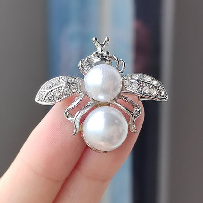 Sparkling Bee Brooch Fashion Accessory Image 10