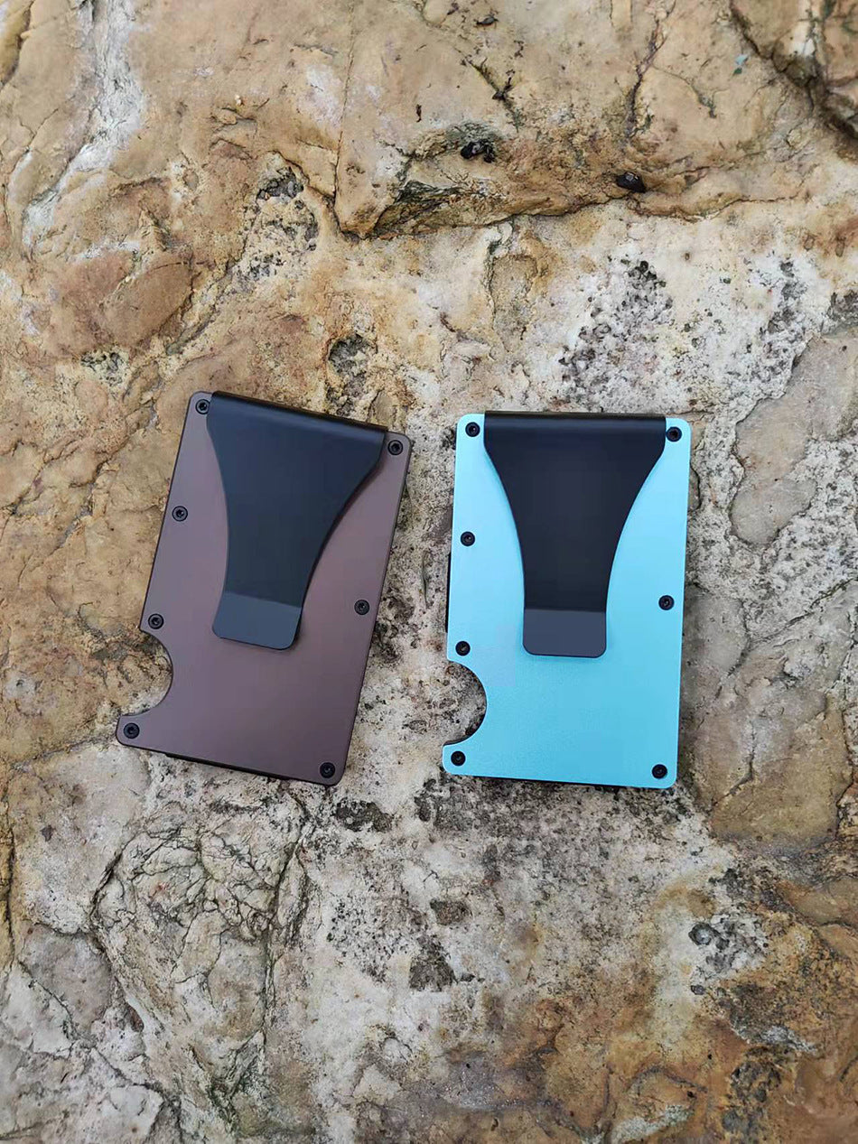 Versatile wallet design image 5