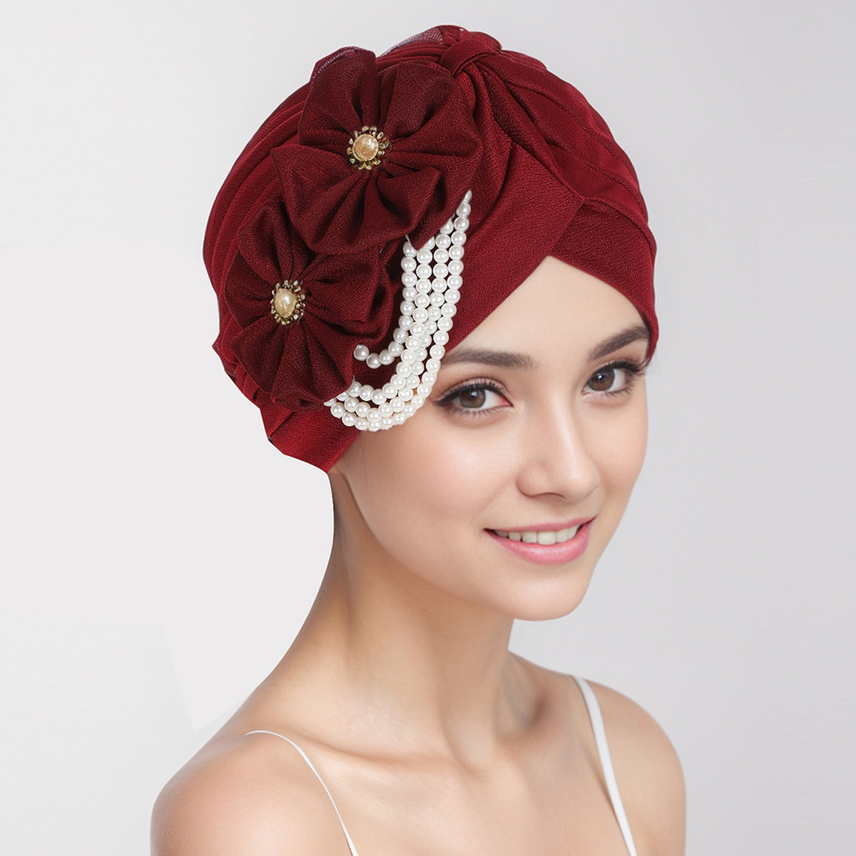 Elegant headwear for fashionable Muslim women - image 5