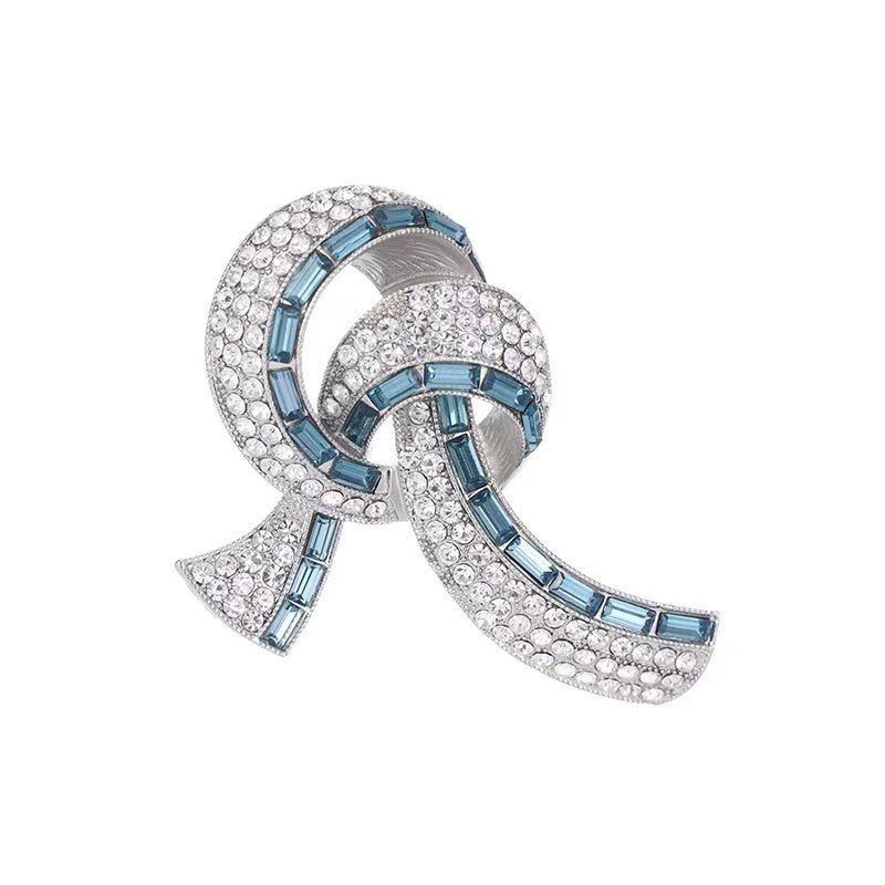 Attractive Brooch for Special Occasions - Image 8