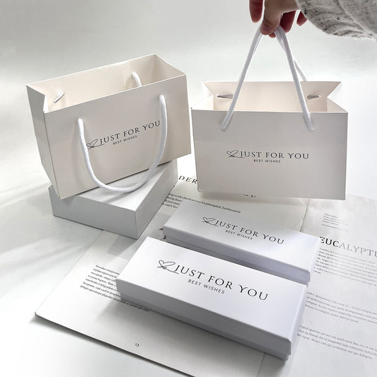 Elegant gift bag design 1