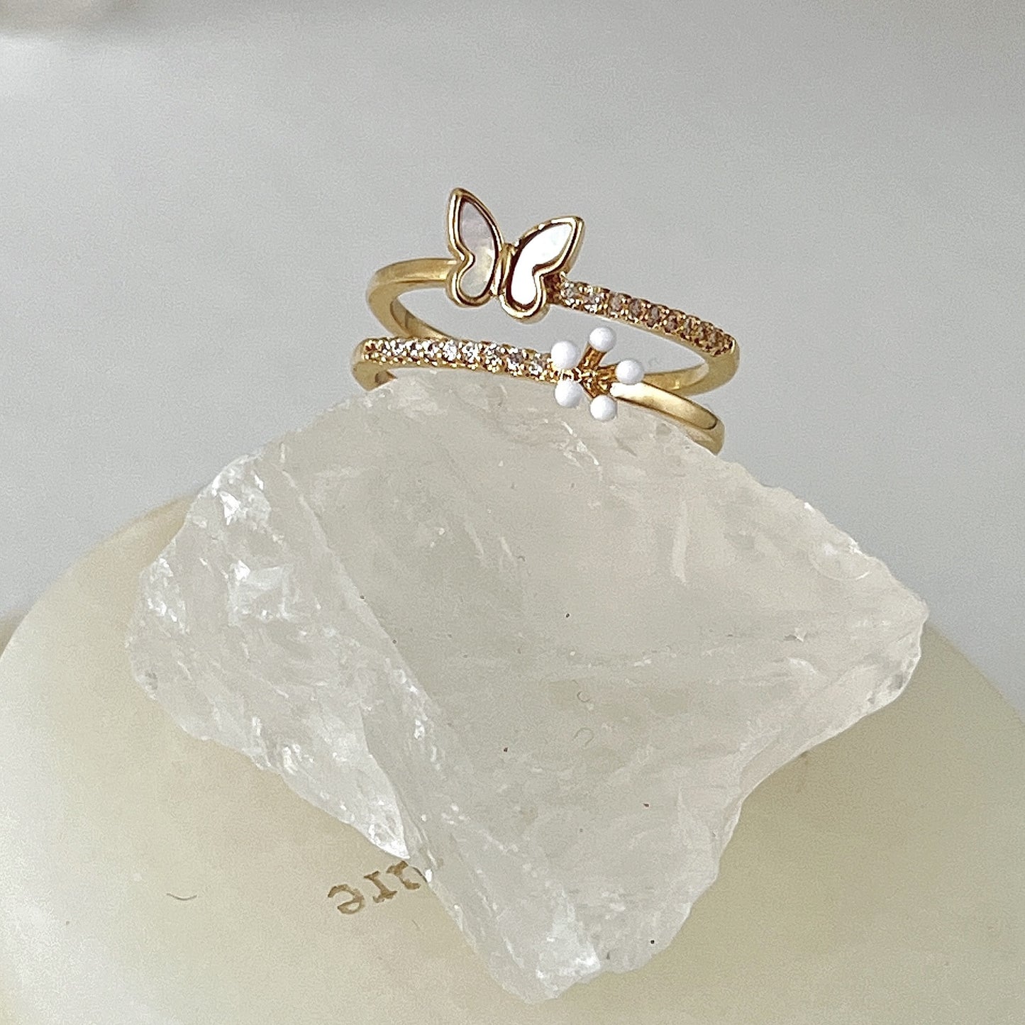 Adjustable butterfly ring for women - image 3