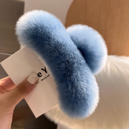 Luxurious rabbit fur hair claw clip in beige