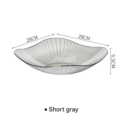Transparent candy serving dish
