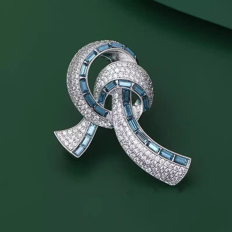 Fashionable Brooch for Women - Image 6