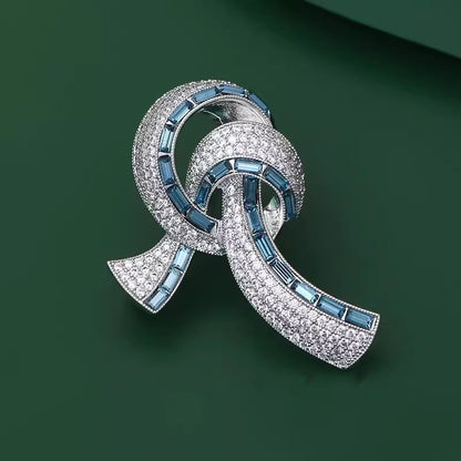 Fashionable Brooch for Women - Image 6