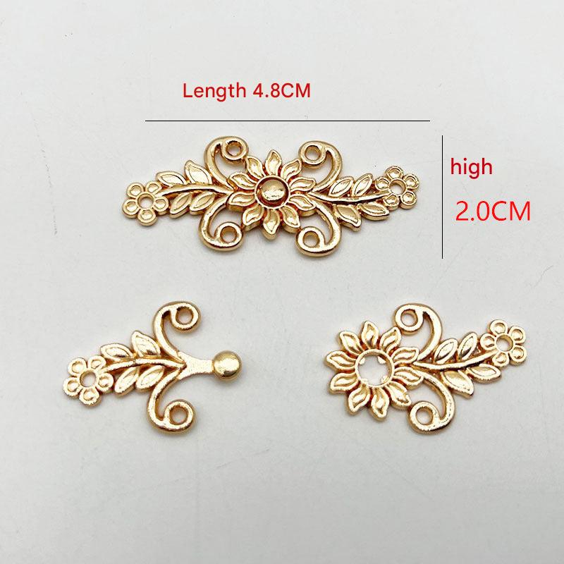 Antique bronze clasp for traditional outfits