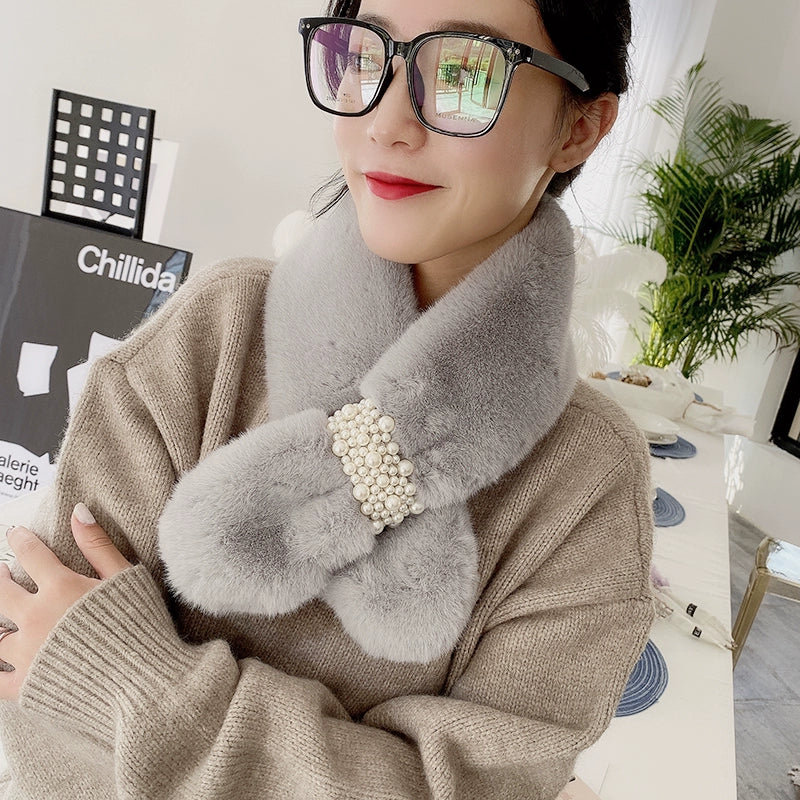 light gray faux fur neck warmer
