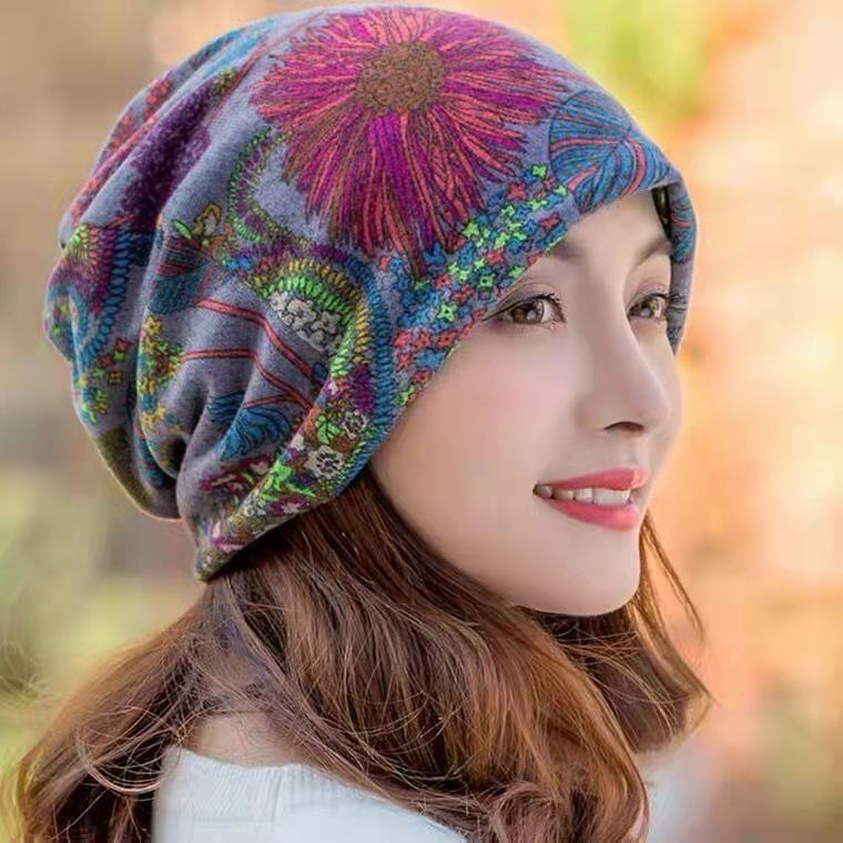 Versatile scarf for autumn and winter style