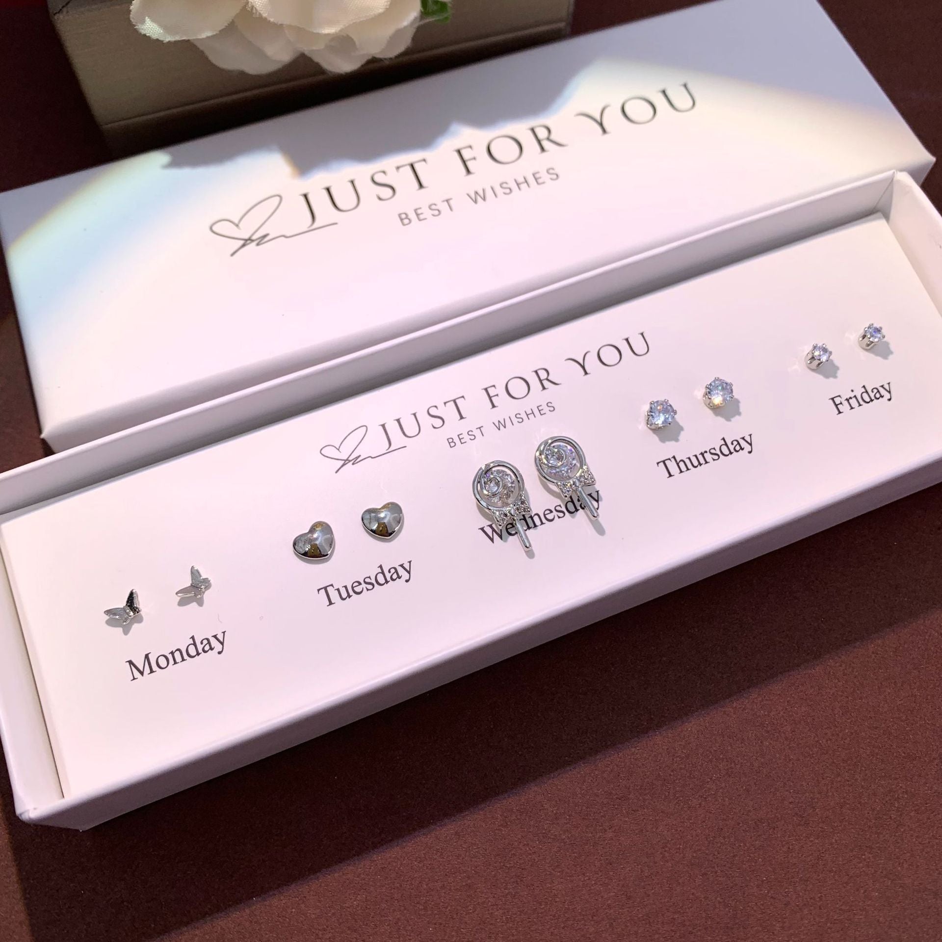 Adorable earrings gift image 6