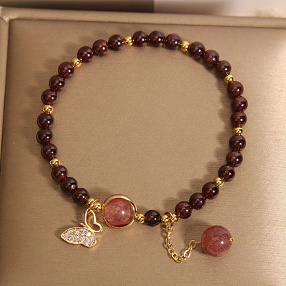 Adjustable garnet bracelet showing details image 3
