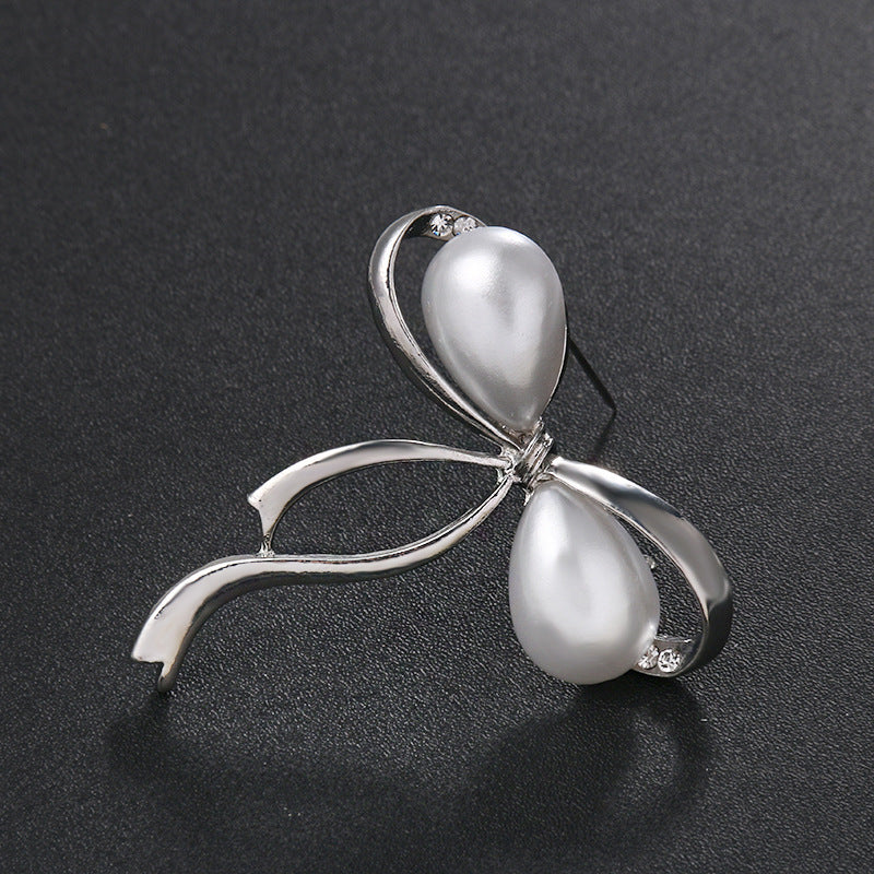 Versatile Fashion Pin Accessories Image 6