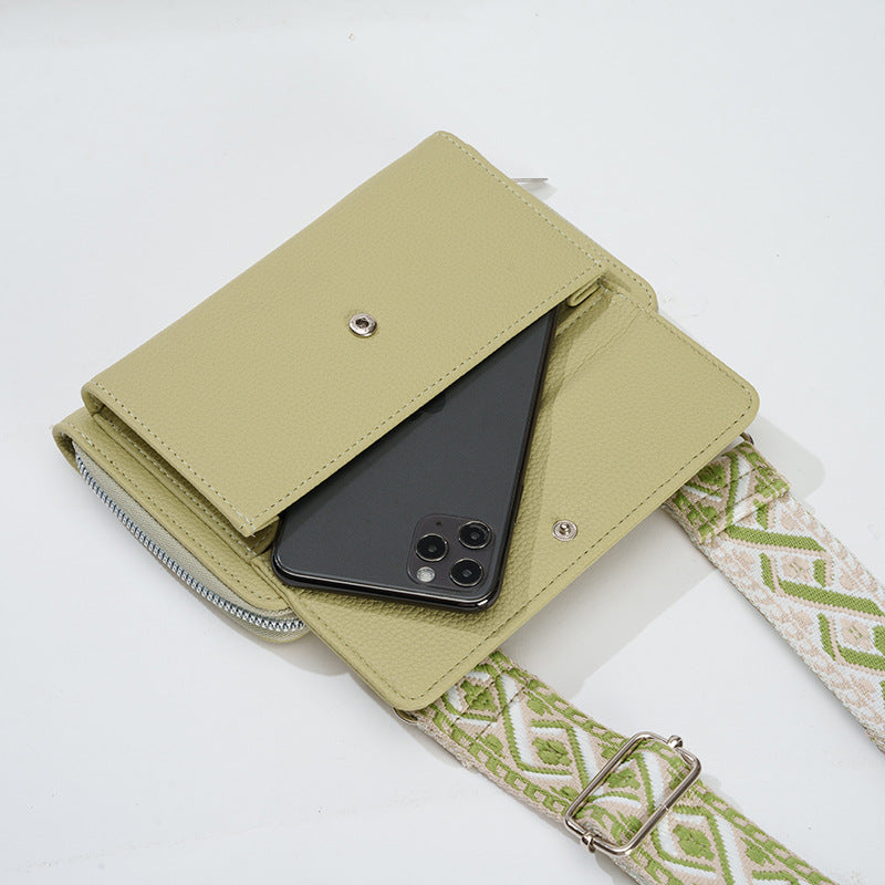Interior organization of sling bag image 6
