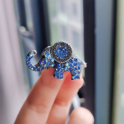 Animal-Themed Brooch for Outerwear image 4