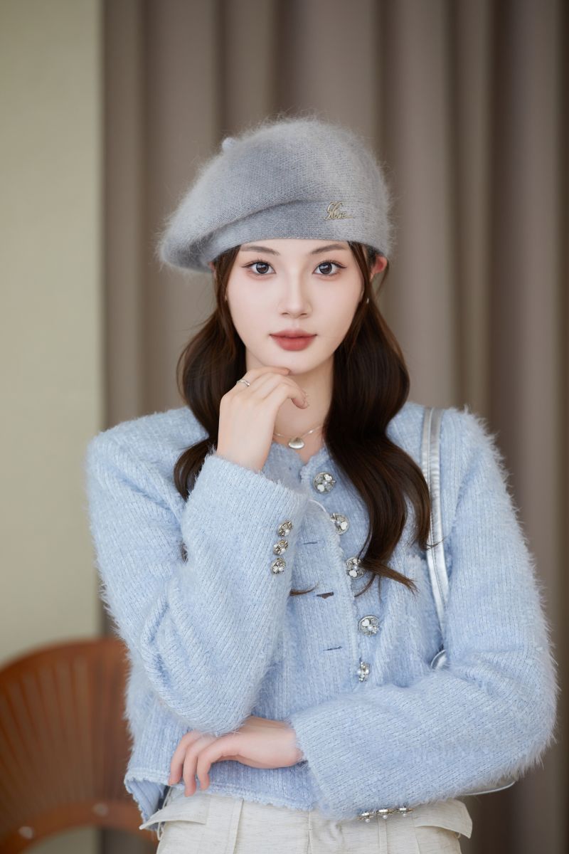 Burgundy Rabbit Fur Beret for Winter Fashion