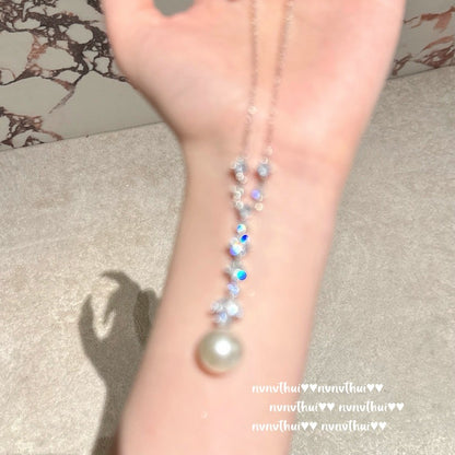 vintage style pearl necklace