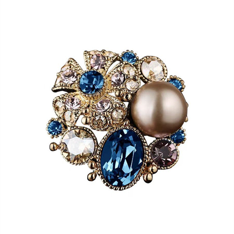 Versatile Alloy Brooch Image 4