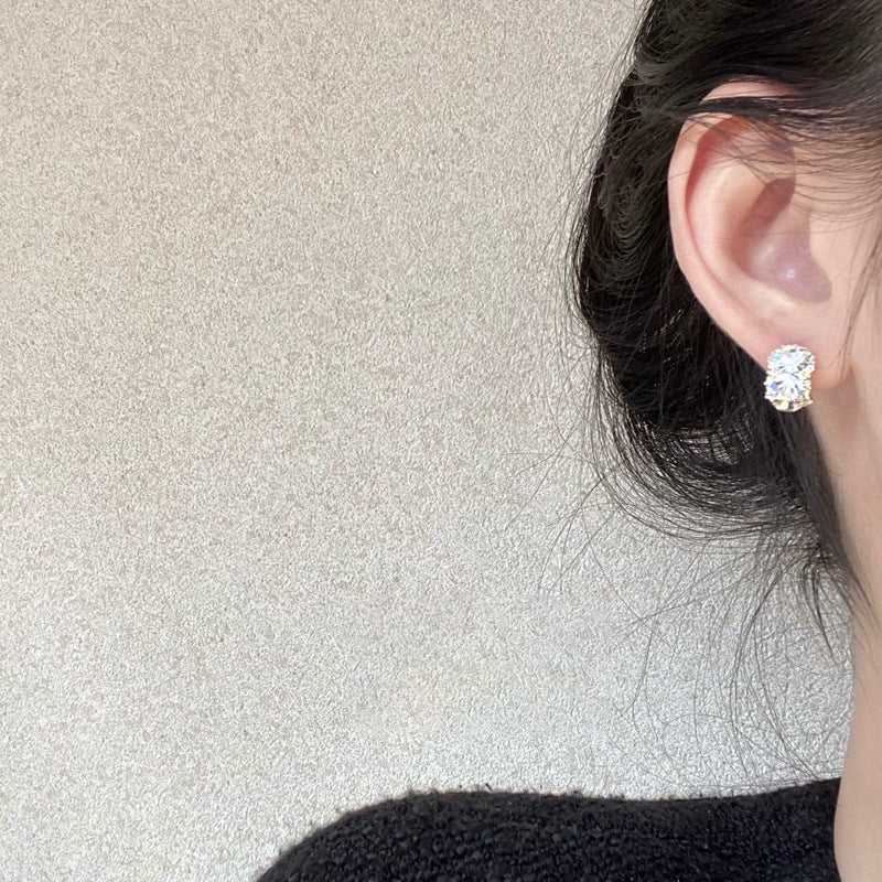 Minimalist Geometric Alloy Earrings Image 1