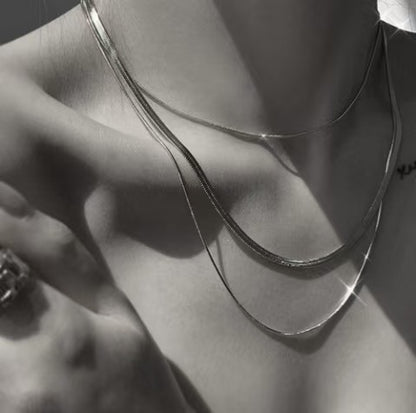 Choker Necklace with Unique Design Image 10